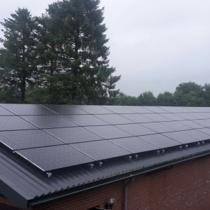 Zonnestroom; 56 pv-panelen 270 wp glas glas Solarwatt/Nefit